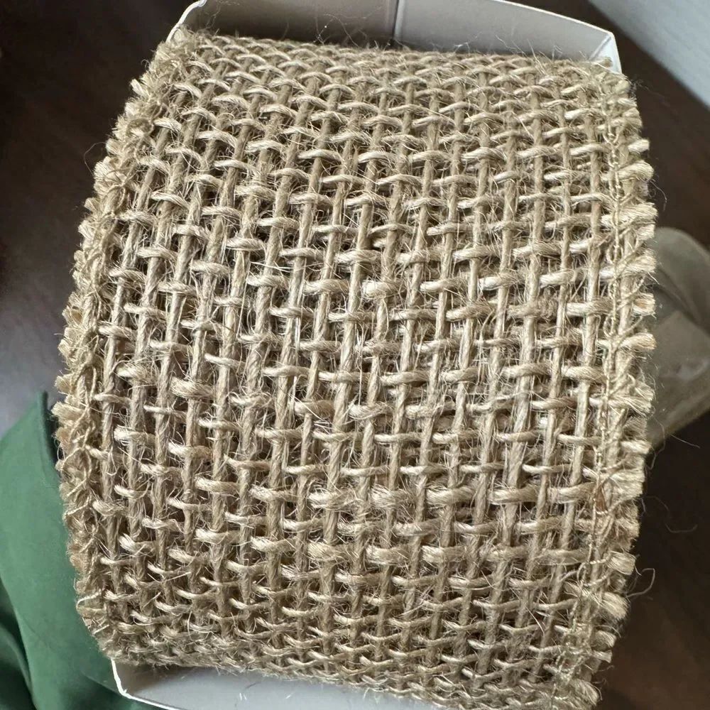 Lot of Burlap - Picture 3 of 9